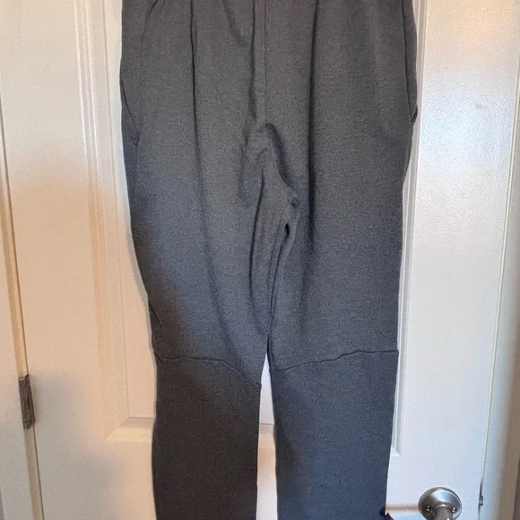 Nike Dri-Fit Men's Charcoal Joggers/sweatpants - Picture 3 of 4